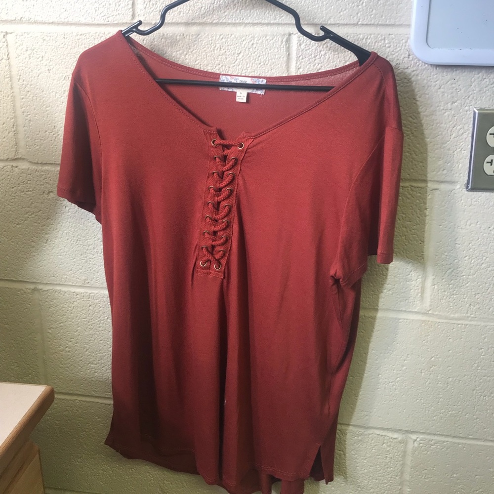 Burnt Orange ties front tee